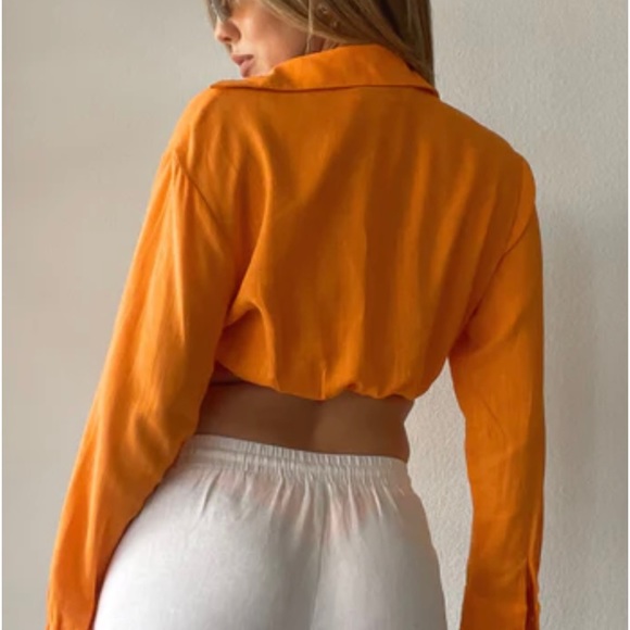 Brand New Orange Long Sleeve Top – Size Small – Collared, Snap Front, Side Zip - Picture 3 of 5